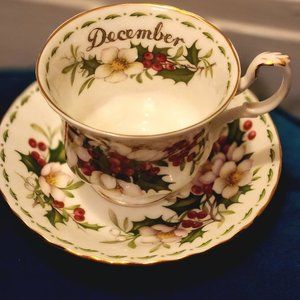 Royal Albert December Christmas Rose teacup and saucer,1970 Collector's item